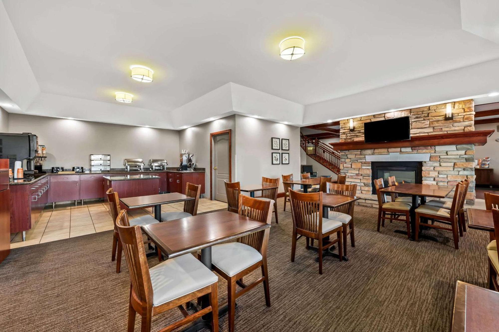 Country Inn & Suites By Radisson, Red Wing, Mn Eksteriør billede