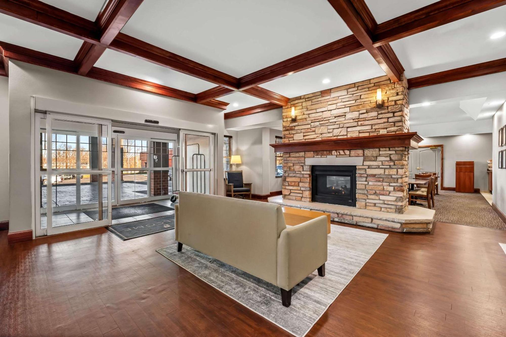 Country Inn & Suites By Radisson, Red Wing, Mn Eksteriør billede